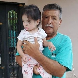 Meet your Posher, Emmanuel